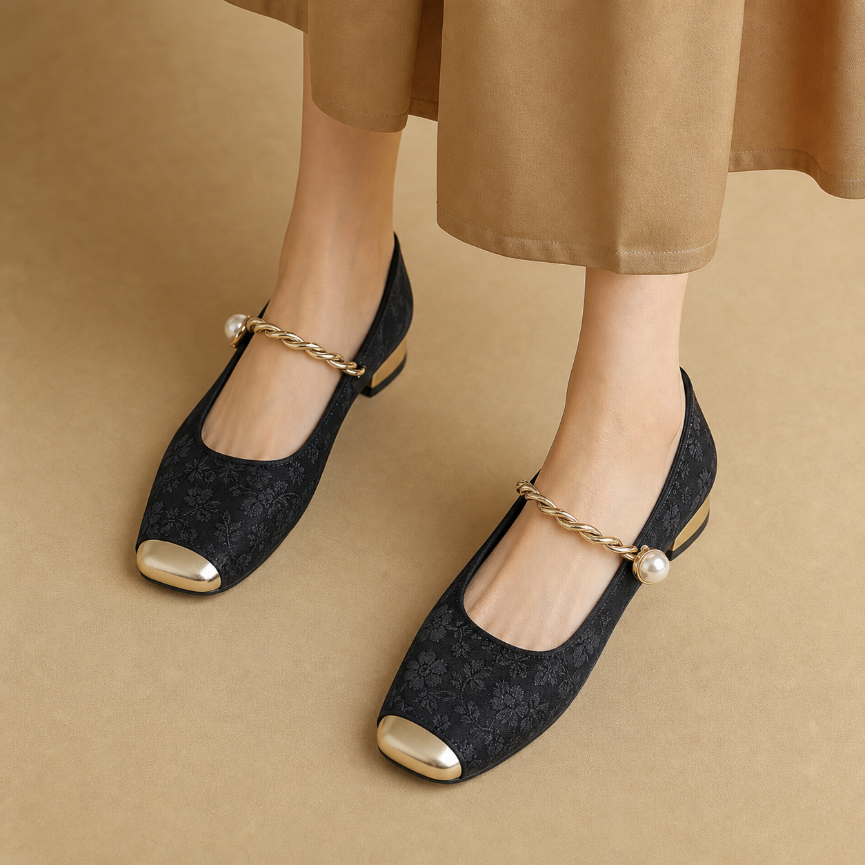 Madame Ro Charm Shoes