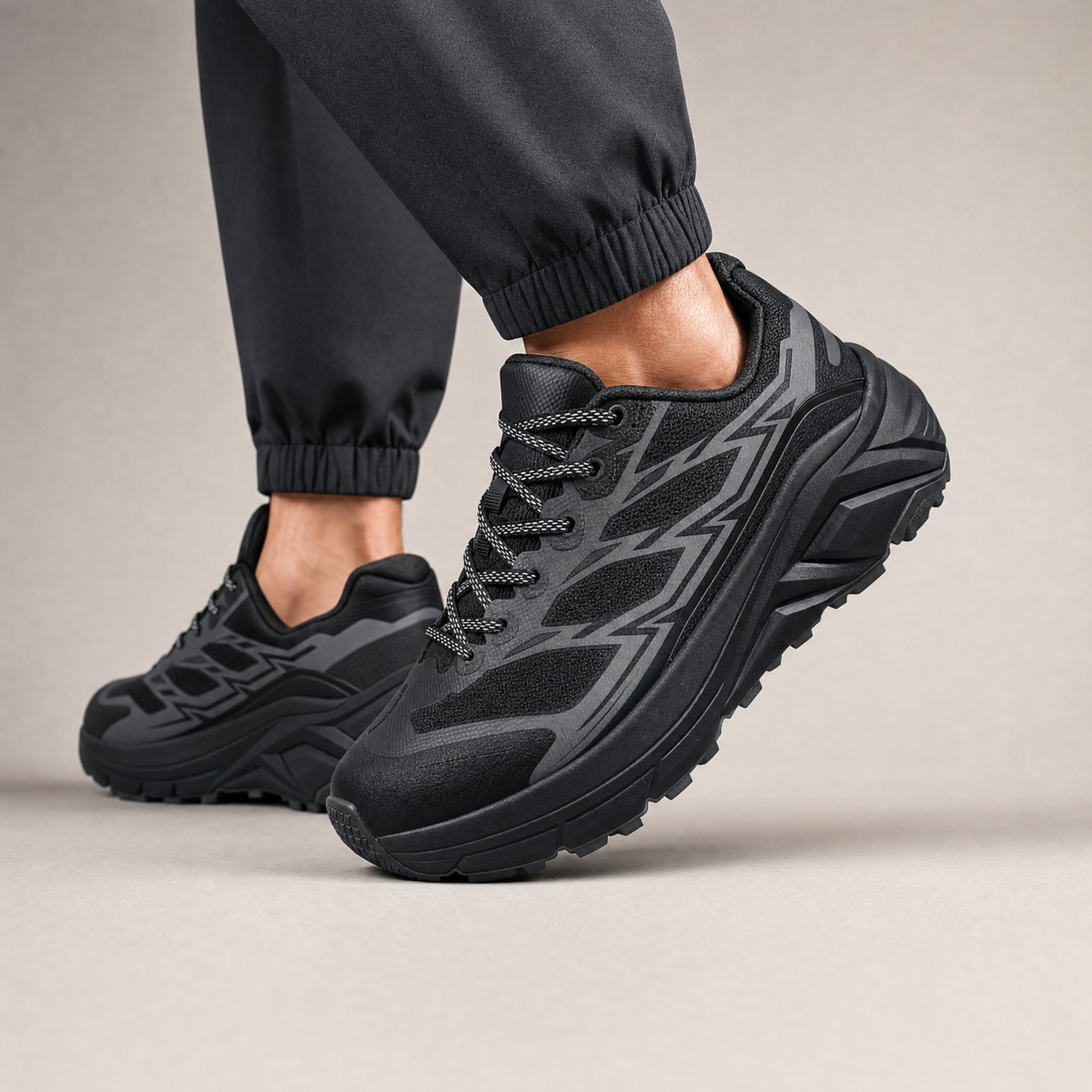 Voro 7 Running Shoes