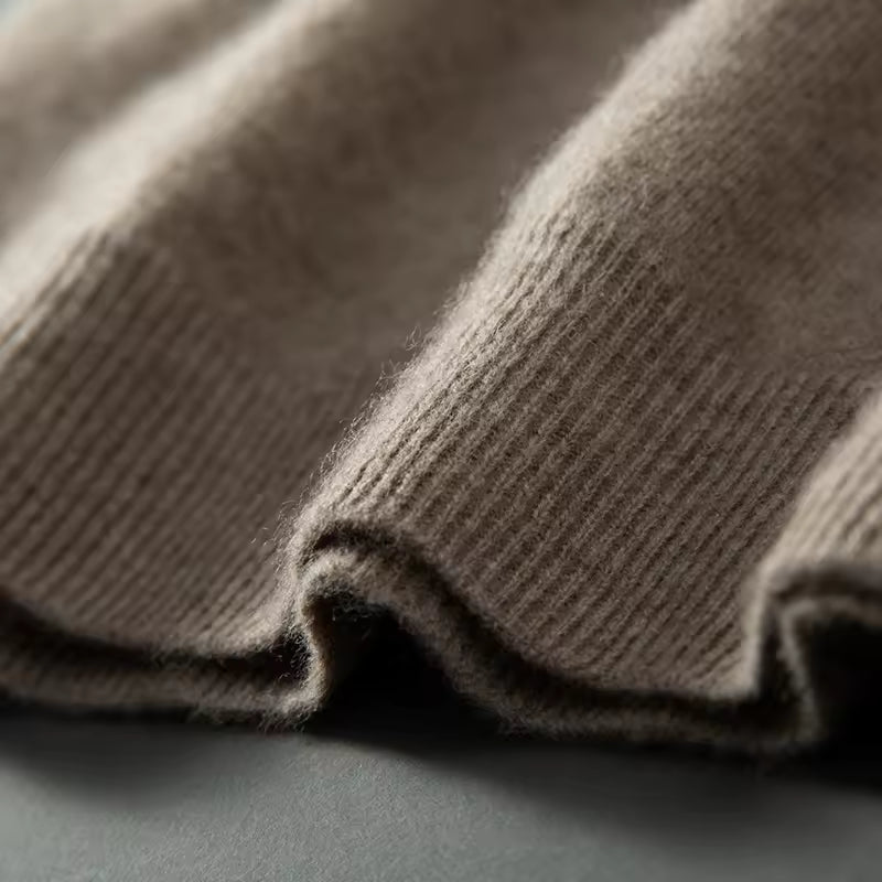 100% Cashmere Crewneck